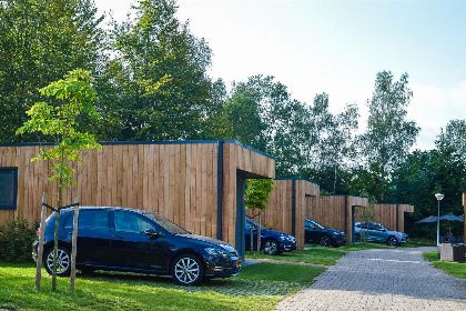 001 Groepsaccommodatie met hottub (7x Happy Oak Lodge) I 28 personen