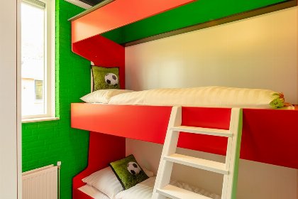 003 Kinderbungalow FC Molke stadion met warme bubbeltub I 6 pers 003 Kinderbungalow FC Molke stadion met warme bubbeltub I 6 pers