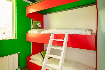 005 Kinderbungalow FC Molke stadion met warme bubbeltub I 6 pers 005 Kinderbungalow FC Molke stadion met warme bubbeltub I 6 pers