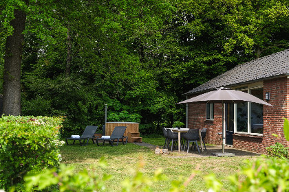 012 Kinderbungalow met warme bubbeltub | 8 personen
