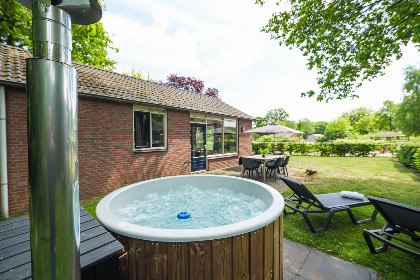 014 Kinderbungalow met warme bubbeltub | 8 personen