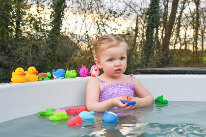 019 Kinderbungalow met warme bubbeltub | 8 personen