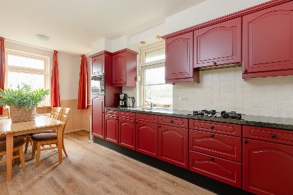 015 Luxe groepsaccommodatie met sauna en bubbeltub | 14 pers