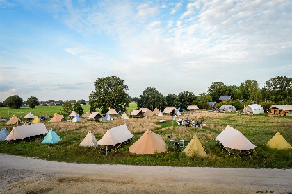 006 Pop up glamping: Buurman's Awajitentje | 2 4 personen