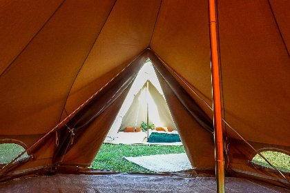 010 Pop up glamping: Buurvrouws' Belltentje | 2 4 pers