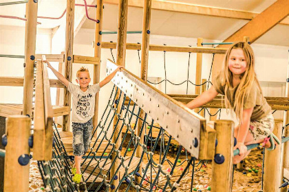 019 Prachtige 6 persoons kinderbungalow met sauna op Vakantiepark Molke