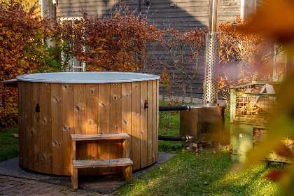 001 Reggehooiberg met sauna en hottub | 5 pers 001 Reggehooiberg met sauna en hottub | 5 pers