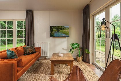 003 Reggehooiberg met sauna en hottub | 5 pers 003 Reggehooiberg met sauna en hottub | 5 pers