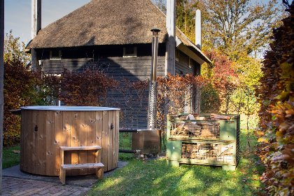 011 Reggehooiberg met sauna en hottub | 5 pers 011 Reggehooiberg met sauna en hottub | 5 pers