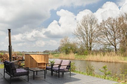 007 River Cabin met hottub | 4 pers