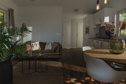 004 River lodge met bubbeltub | 4 pers 004 River lodge met bubbeltub | 4 pers