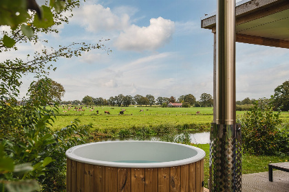 009 River lodge met hottub | 4 personen