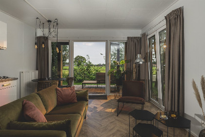 006 River Lodge 'Wellnesshuus' met bubbeltub, sauna, ligbad en sunshower | 2 personen