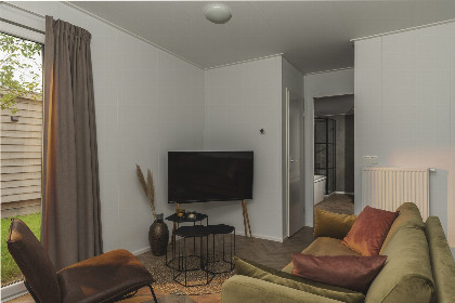 008 River Lodge 'Wellnesshuus' met bubbeltub, sauna, ligbad en sunshower | 2 personen