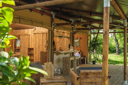 002 Safarisuite met prive sanitair | 5 pers 002 Safarisuite met prive sanitair | 5 pers