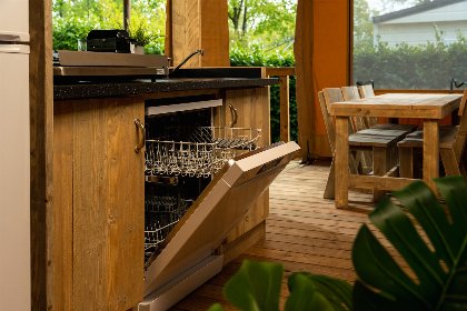 006 Safaritent 'de bartenter' met prive sanitair | 5 pers 006 Safaritent 'de bartenter' met prive sanitair | 5 pers