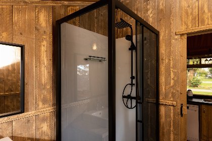 012 Safaritent 'de bartenter' met prive sanitair | 5 pers 012 Safaritent 'de bartenter' met prive sanitair | 5 pers