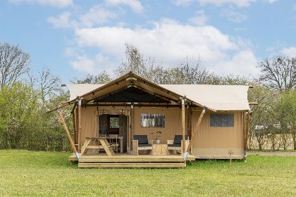 004 Safaritent met prive sanitair | 5 pers 004 Safaritent met prive sanitair | 5 pers