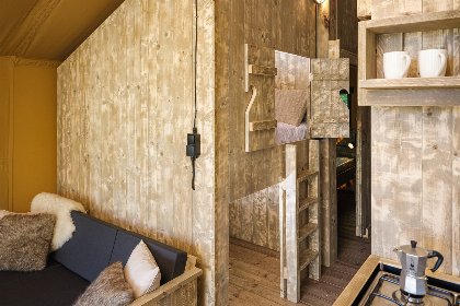 015 Safaritent met prive sanitair en extra groot terras | 8 pers 015 Safaritent met prive sanitair en extra groot terras | 8 pers