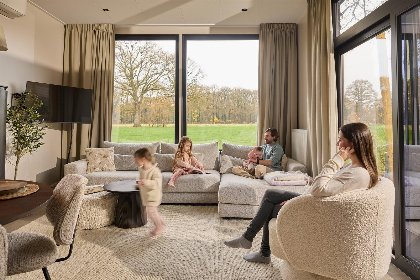 021 Wellness Boutique baby met bubbeltub | 4 pers.   babykamer