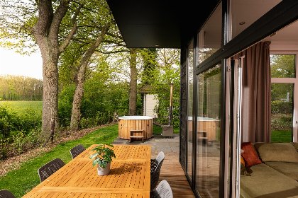 003 Wellness Boutique met hottub | 5 pers