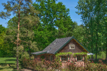 004 Zeer rustig en natuurrijk gelegen 5 persoons Engelse cottage in Leersum, Utrecht