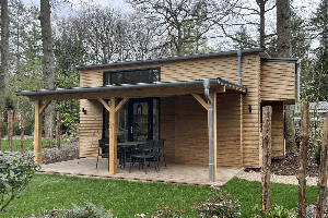 Tiny house voor 4 personen op vakantiepark de Utrechtse Heuvelrug