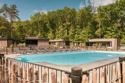 035 Familie Lodge voor 6 personen met Hottub