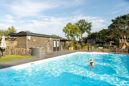 024 Luxe Familie Lodge met Hottub