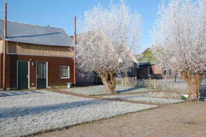 010 Boerderijappartement voor 11 pers. a/d Vecht