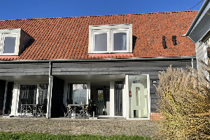 Mooie 6 persoons vakantiewoning met terras vlakbij zee en strand in Aagtekerke