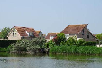 021 Vakantiehuis in Breskens voor max. 6 volw. en 2 kids op 900 meter van de Noordzee