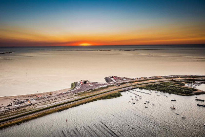 005 4 persoons vakantiehuis met tuin en balkon aan het Grevelingenmeer bij Brouwershaven