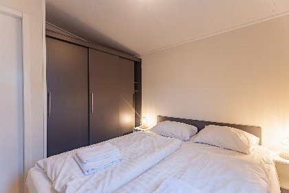 018 Chalet Schelp   Camping Duinhoeve Zeeland | omheind en licht | Maireweg 7