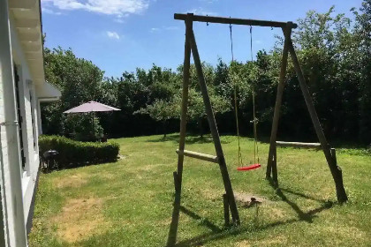 027 Heerlijk 9 persoons familiehuis dichtbij het strand