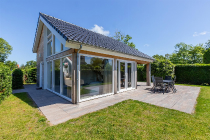 027 Luxe vakantiehuis De Zonnestraal, Kloosterweg 85 | Burgh Haamstede