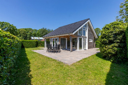 029 Luxe vakantiehuis De Zonnestraal, Kloosterweg 85 | Burgh Haamstede