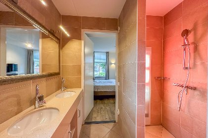 015 Coast Comfort 41