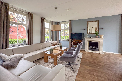 002 huis nummer 37