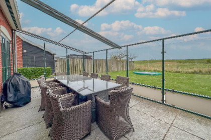 020 huis nummer 37
