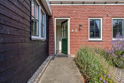 002 Meer Lounche