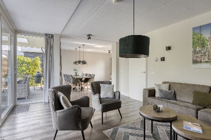007 Meer Lounche