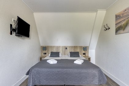 018 Meer Lounche