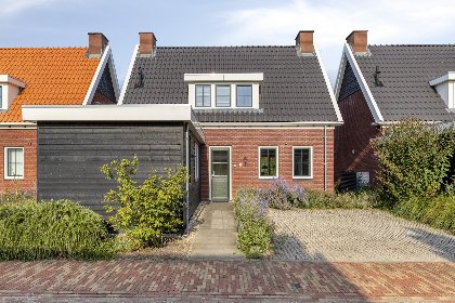 033 Meer Lounche