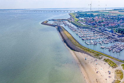 025 Perfektion am Strand