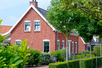 006 Prachtige 10 persoons vakantievilla in Colijnsplaat met sauna en whirlpool