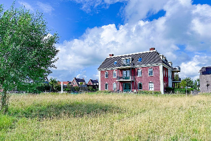 023 SeaLuxe Residence