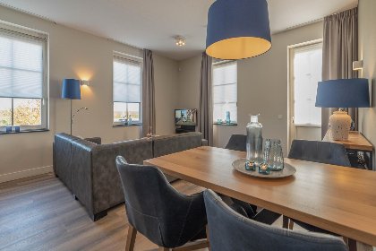 004 SeaLuxe Suite 27D