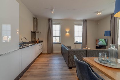 005 SeaLuxe Suite 27D