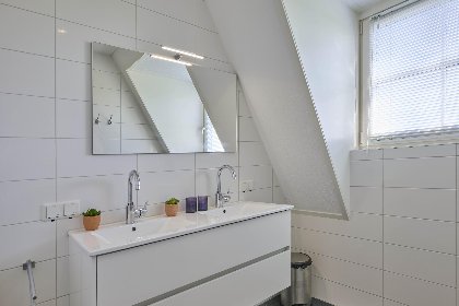 019 SeaLuxe Suite 27i